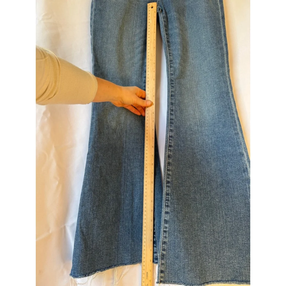 FRAME Flare Jeans Women’s Blue Size 26 Le Easy Raw Hem High-Rise Denim NWT - Picture 10 of 10